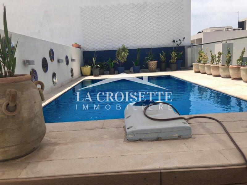 Penthouse meublé S+4 avec piscine aux Berges du Lac 2